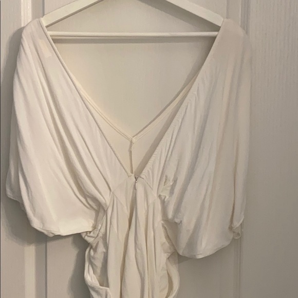 Open Back White romper w/Gold hardware - Picture 3 of 3